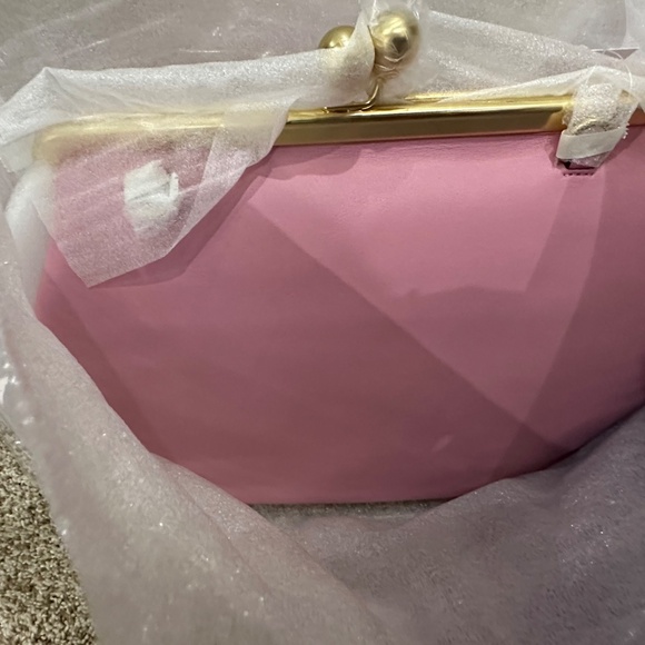 BRAND NEW RARE COACH PINK KISSLOCK 👛 - Picture 6 of 7
